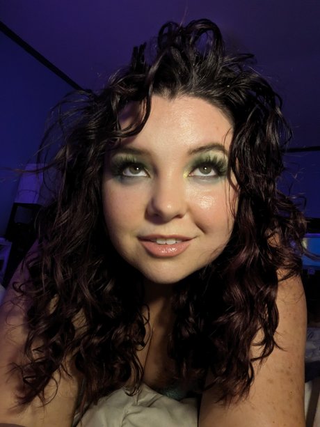 Freyja Bowe pornstar hot picture