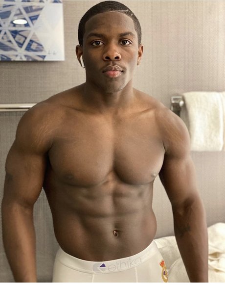 Chocolate Keem nice actress gallery