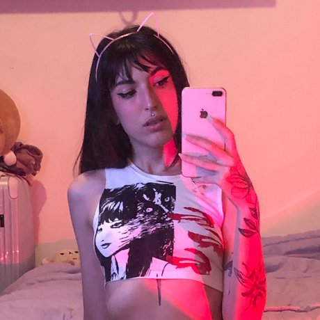 Cryptobaby Maia Lis_ art actress images