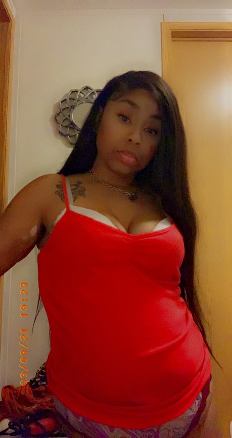 Nia MzCarameldeluxxx8 pornstar high quality pics