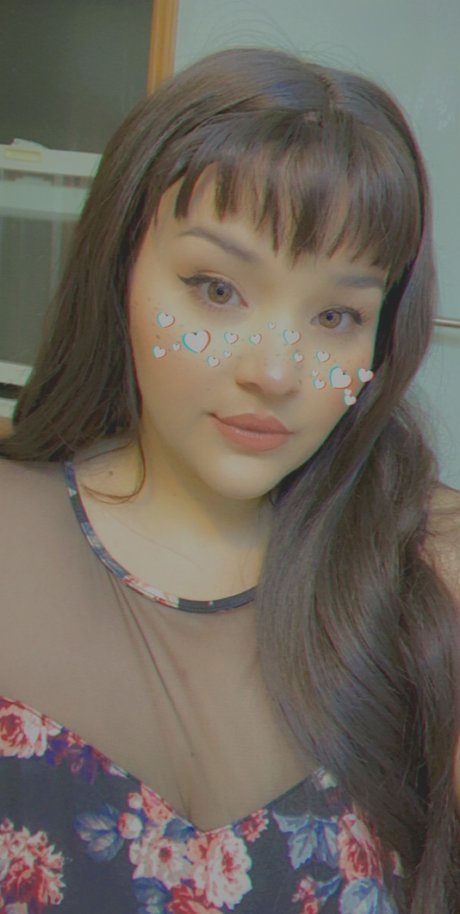 Busty MILF pornstar xxx gallery