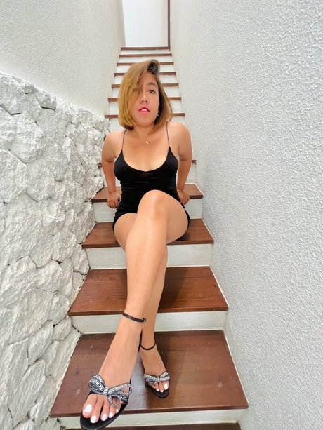 Dea Della best star photo