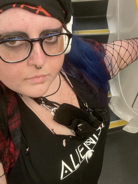 Crow model sex galleries