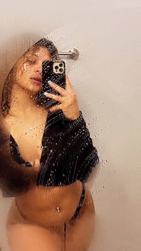 Cece Free pornographic model images