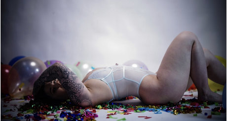 AmyJune exclusive model picture