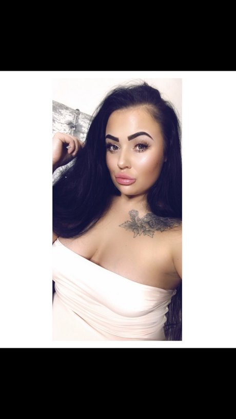 _C E N S O R E D_ star nudes photos