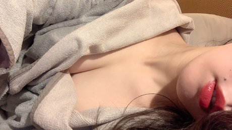 Ayame Bernard model sexy pics