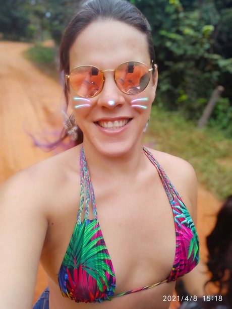 Bia Baiana free star images