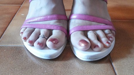 Nerdy Bliss sexy model gallery