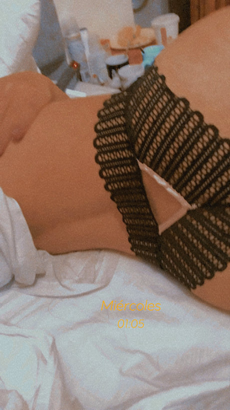 Nenaglockkk naked actress pic