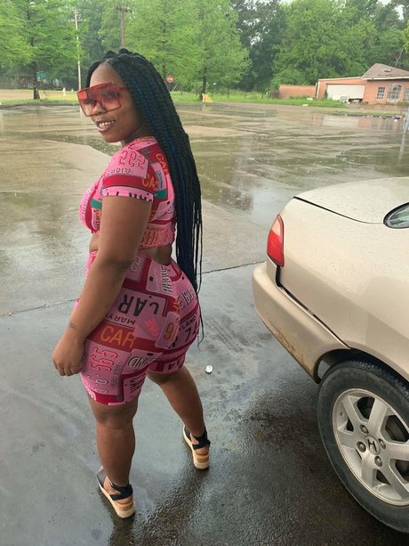 Laneekia star pornographic pictures