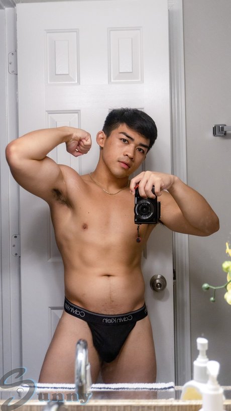 Sunny and Kai star beautiful pic