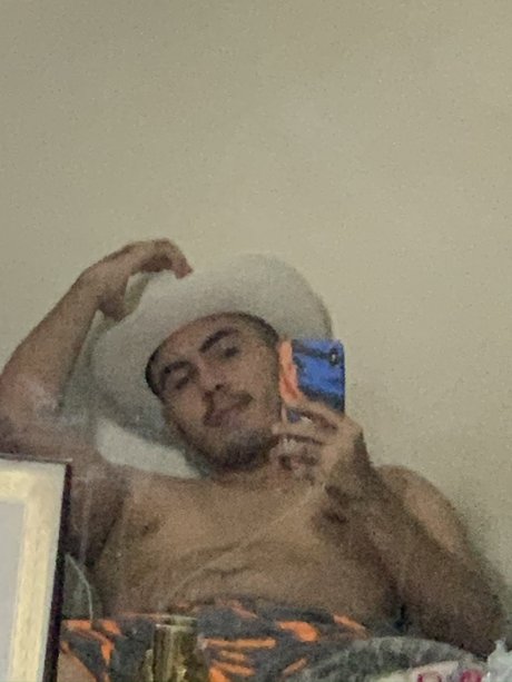 Elcarballom model hd photo