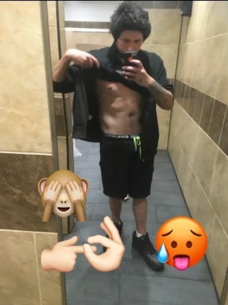 Jobforalampshade pornstar nudes gallery