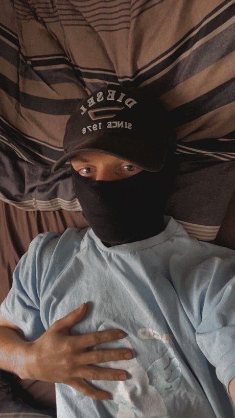 Nick Styles hd actress pics