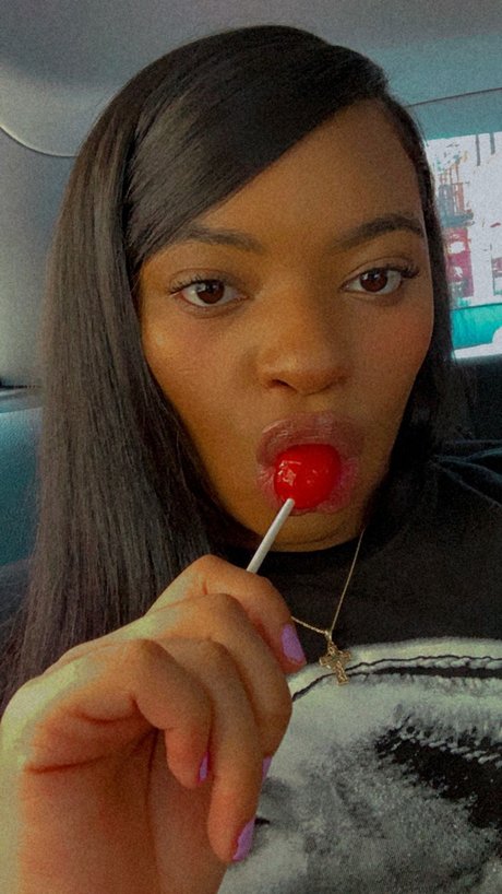 Nia long nice model pics