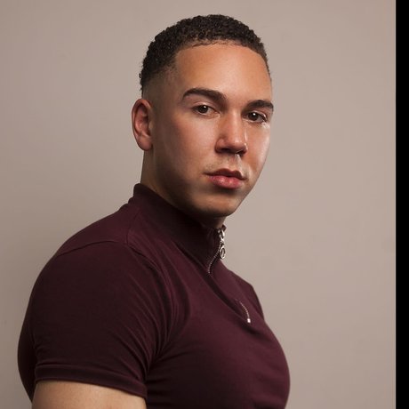 Neville Francois hot actress photo