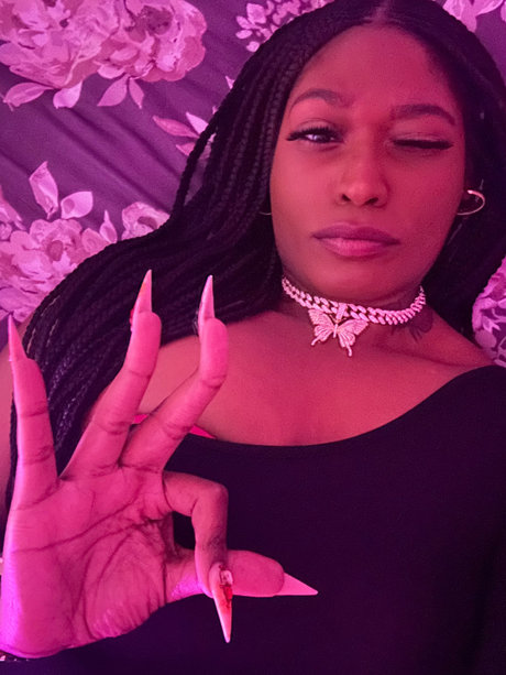 Nikki Waves model best gallery