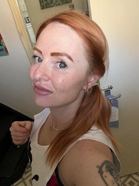 Babsbat pornstar perfect photos