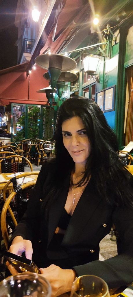 Alexia Kent nude model photo