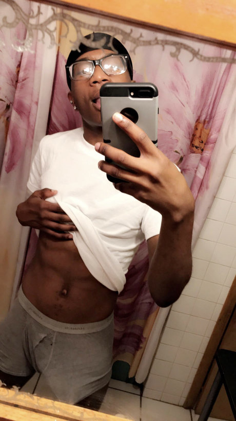 dickenson pornstar hot pic