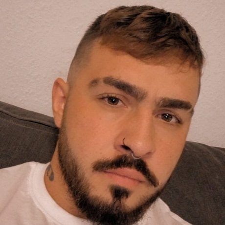 NoFaceNoCase nude actress photos