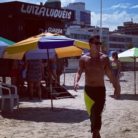 DeMiaN pornographic model pictures