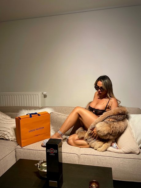 Ailyn Osorio sex pornstar img