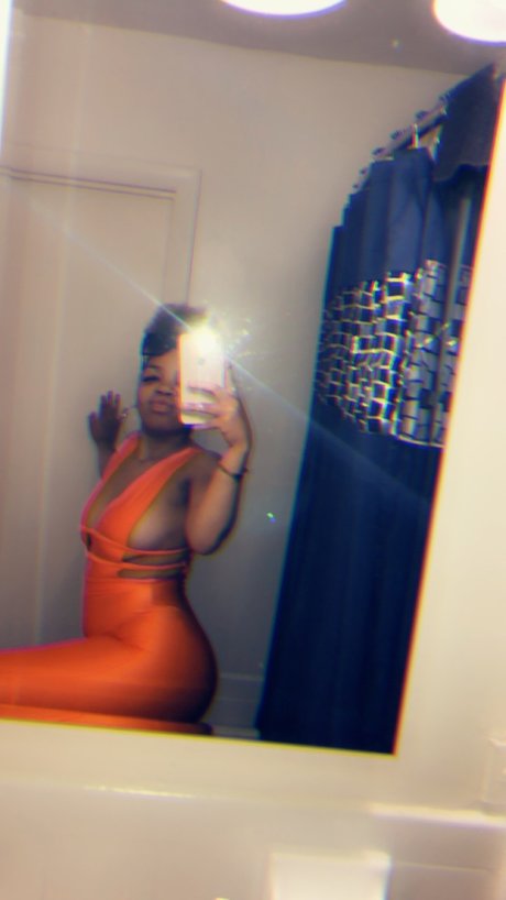 Nila Juicy free actress image