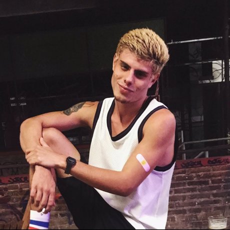 Niko 22 top pornstar galleries