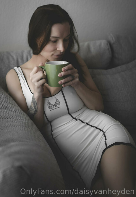 daisyvanheyden pornstar nudes images