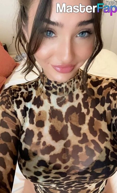 Olivia Mogan best star photo