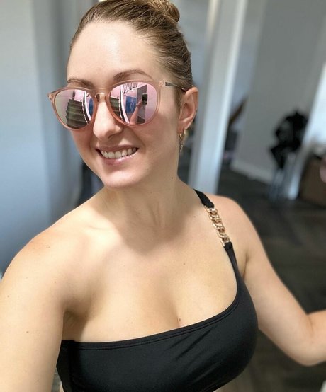 Layla Quinn sex star picture