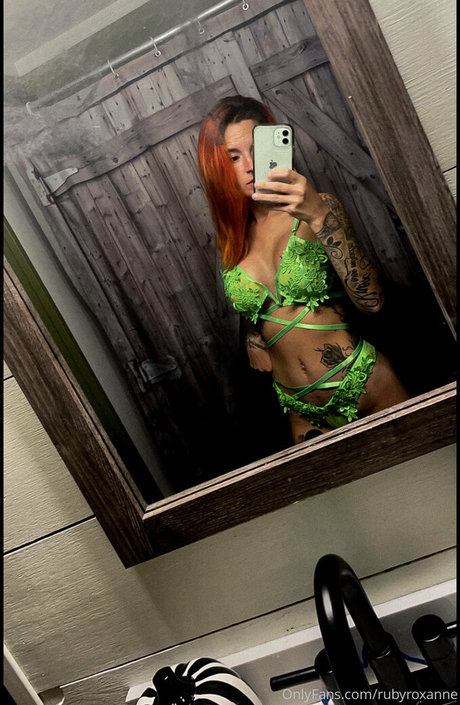 rubyroxanne nude actress archive