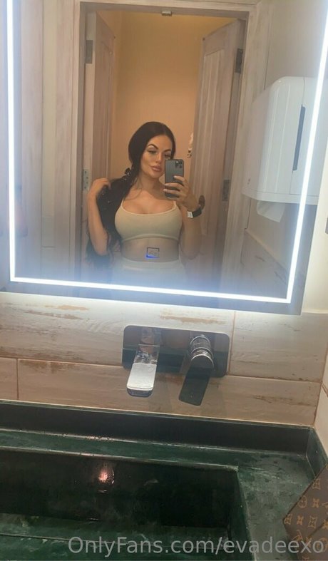 evadeexo art pornstar images