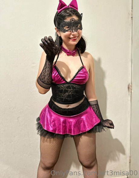 Art3misa00 model top photos