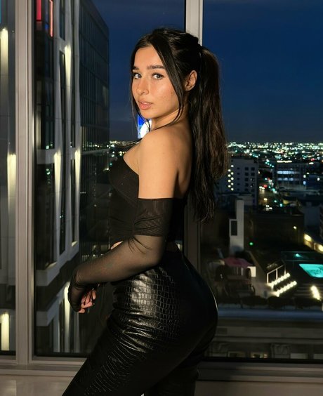 Rachel Raiychu pornographic actress pic