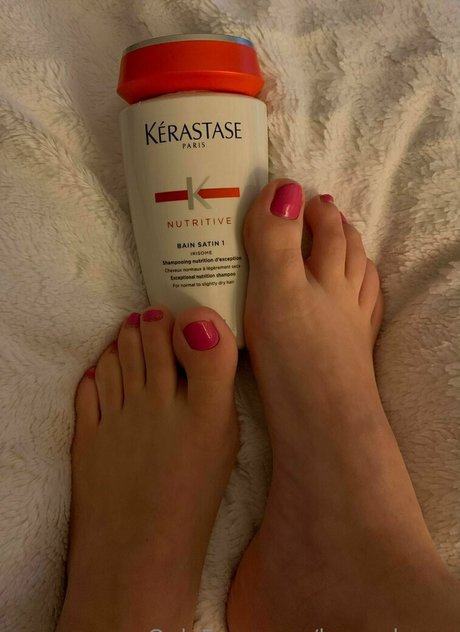 lauraaloove model hd photo