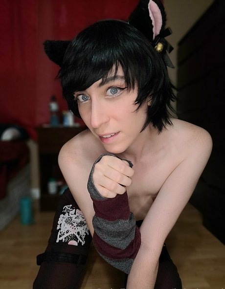 lukalutari pornstar nude pictures