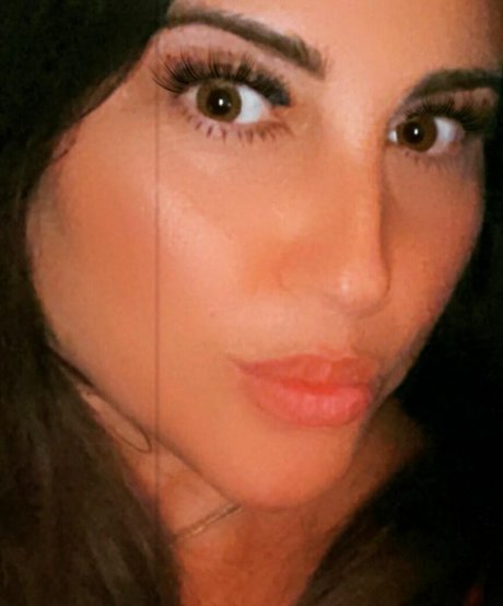 denia pettessen xxx actress pic