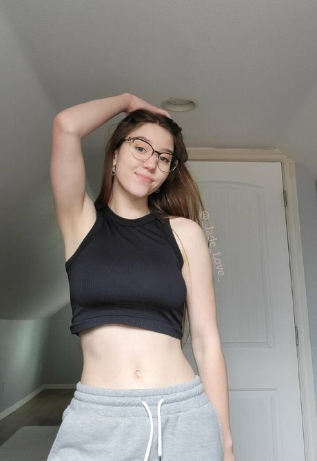 Jade Love sex actress picture