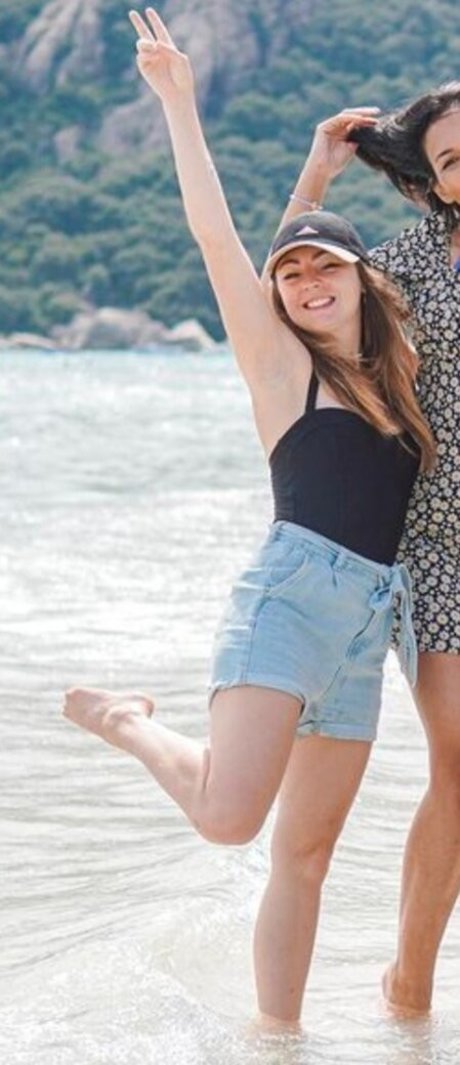 Roxane ASMR xxx pornstar galleries