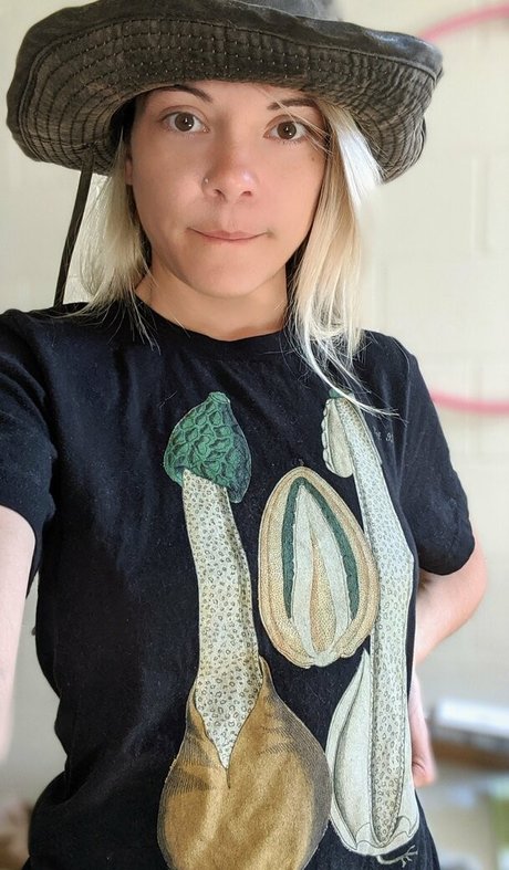 freesexypsychedelic perfect actress photo