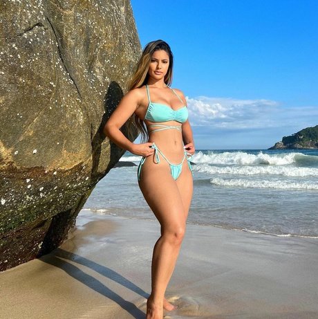 Iany Tassia model erotic archive