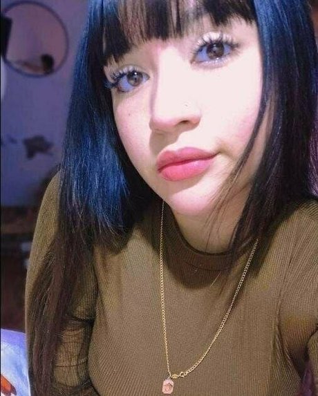 yourbethy nude pornstar pics