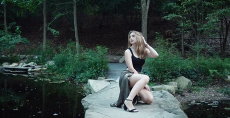 Vkunia model exclusive picture