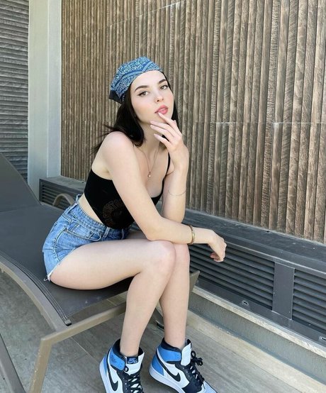 melisayamac erotic actress archive