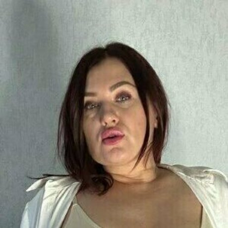 tinyboom2021 hot star pics