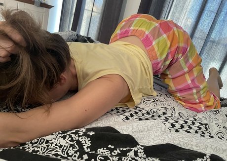 worldofvivi star porn pictures