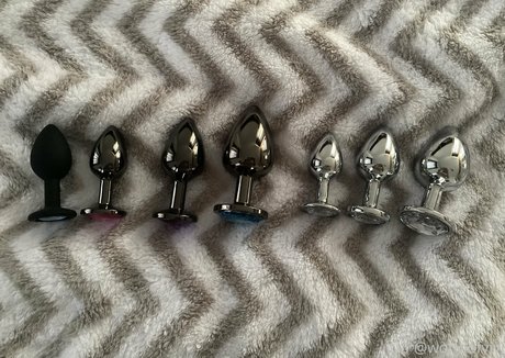 worldofvivi art actress img